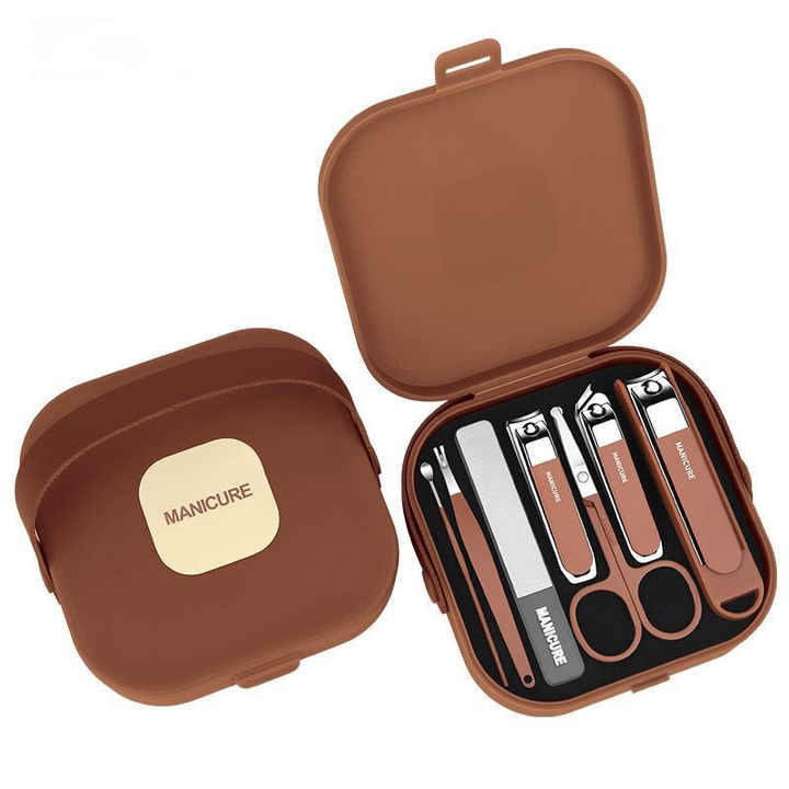 7 in 1 Nail Clippers Set, 7pcs Manicure & Pedicure Tools, Stainless Steel Nail Cutter Kit for men and women with Protective Case, Travel Grooming Kit for Facial, Cuticle and Nail Care